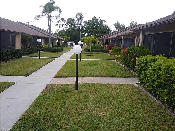 5th image of 16511 Bayleaf Ln APT 74