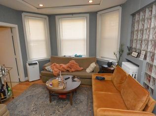 61 Thatcher St APT 1A, Brookline, MA 02446