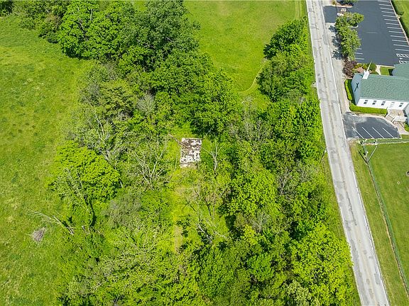 2nd image of 4617 Bath Rd