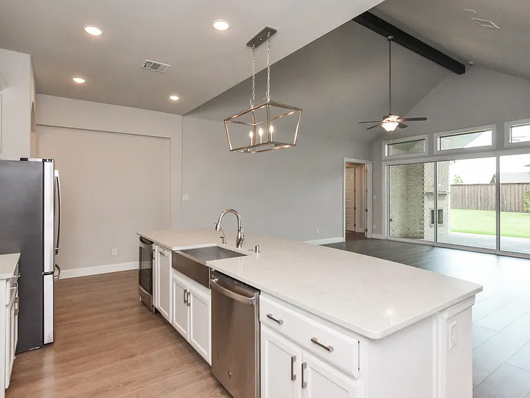 16696 Trumpet Vine Rd — Photo 3