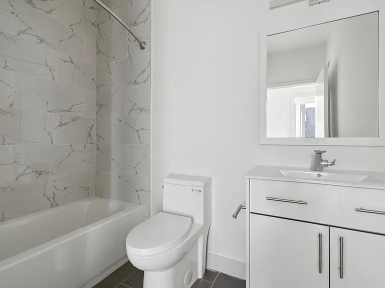 1221 E Fletcher St #212A — Photo 11
