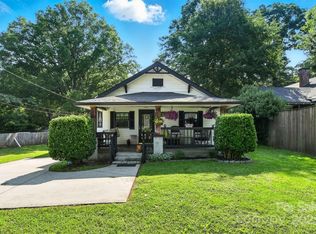 840 10th Street Blvd NW, Hickory, NC 28601