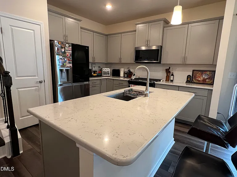 1176 Citadel Ave — Photo 9