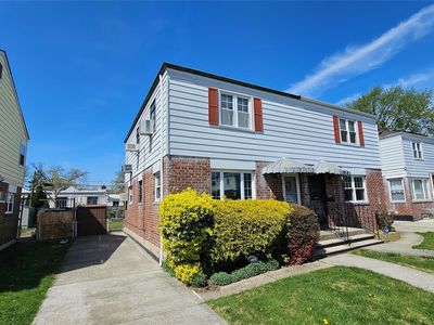 50-32 201 Street, Flushing, NY, 11364