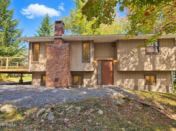 9121 Brandywine Dr, Tobyhanna, PA 18466