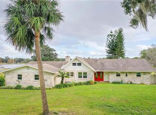 1206 Livingston Rd, Lutz, FL 33559