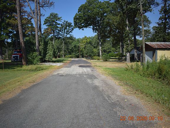 3rd image of 0 Saxon St