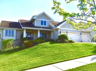 3071 Yarmouth Greenway Dr, Fitchburg, WI 53711