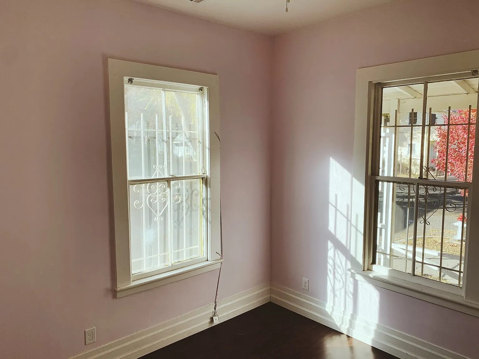3 bed, 1100 sqft, $2,688 — Photo 4