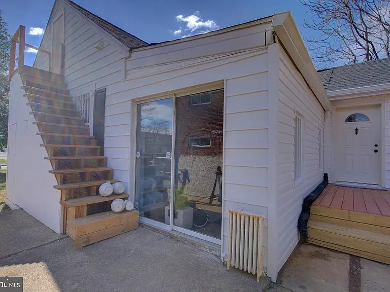 2924 Virginia Ave — Photo 37
