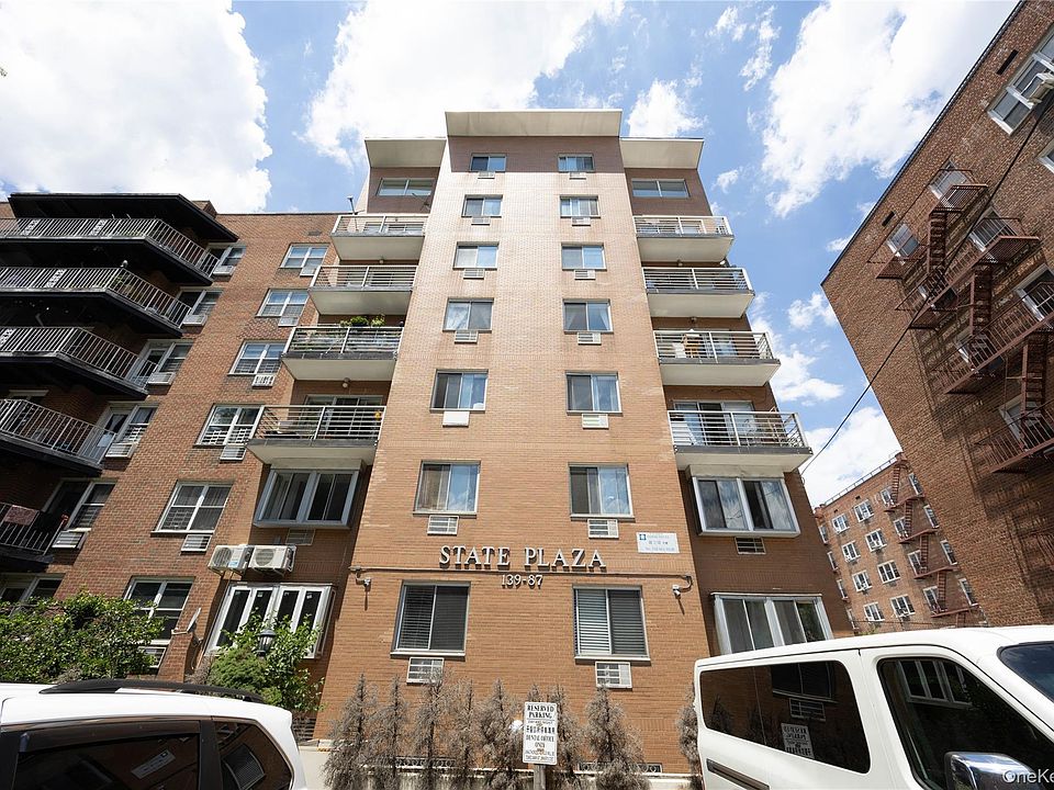 1st image of 13987 35th Avenue #3C
