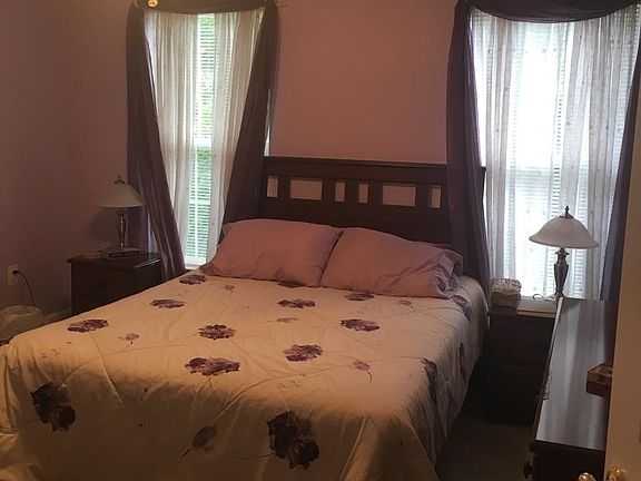 4th image of 1732 Wheyfield Dr