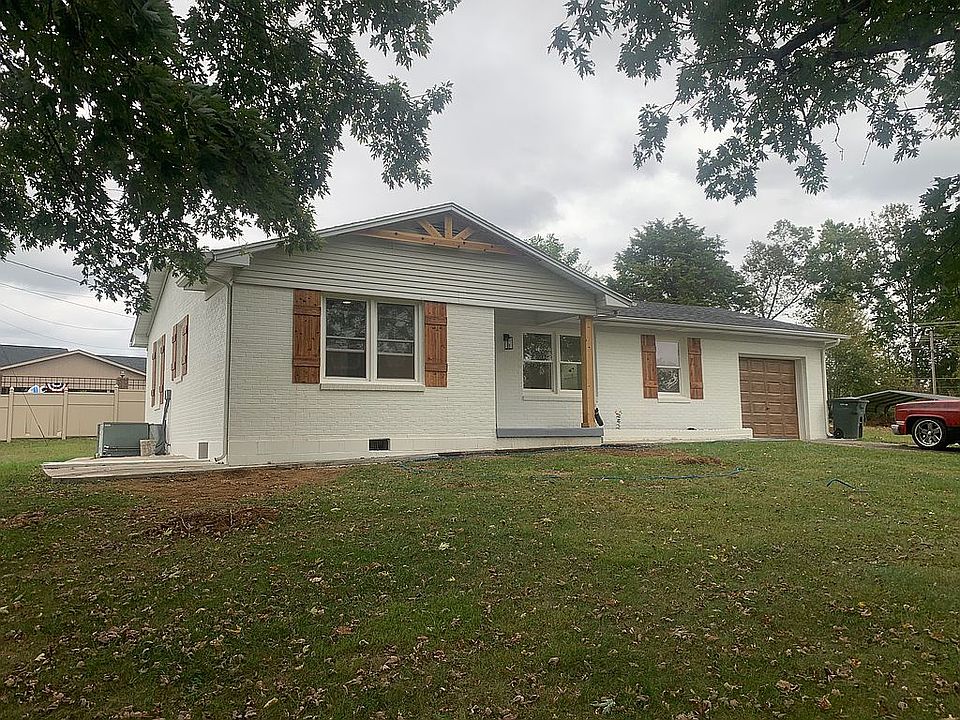 1st image of 1468 N Magnolia St