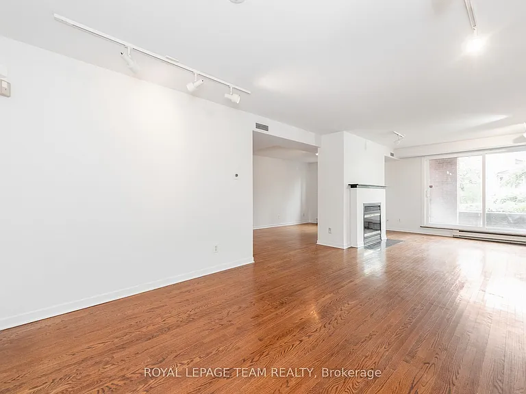 939 N River Rd #105 — Photo 13