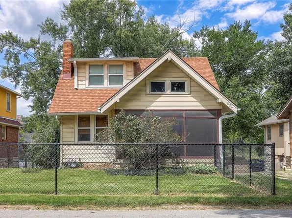 626 Orient Dr, Kansas City, KS 66102