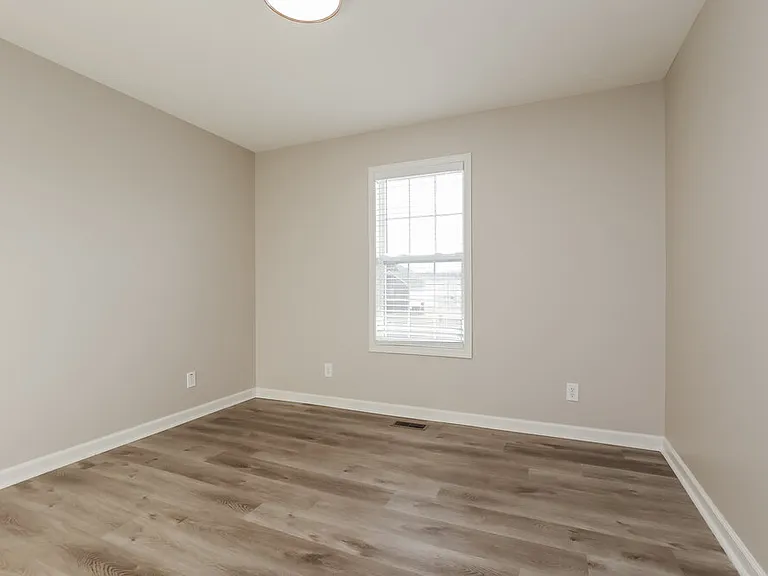 318 Gallop Ln — Photo 13