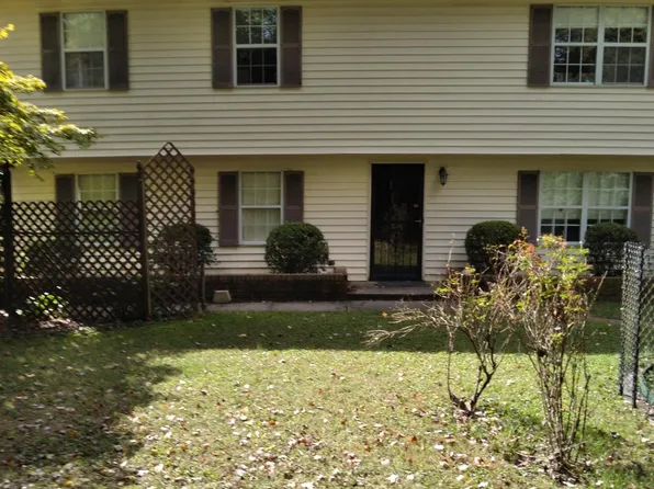 121 Cedar Ave, Newark, DE 19711