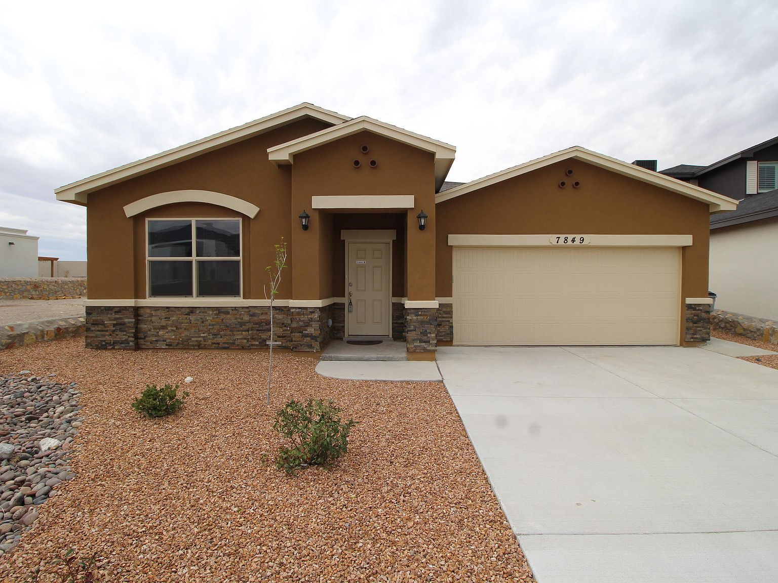 7849 Enchanted Range Dr, El Paso, TX 79911 Zillow