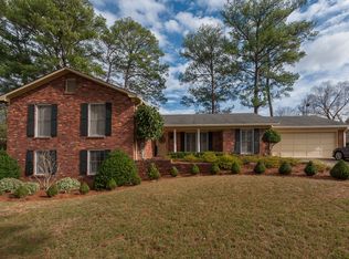 1389 Deer Trail Rd, Hoover, AL 35226