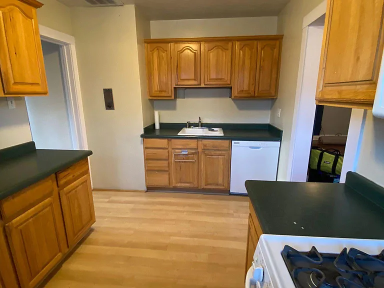 734 S Gudgell Ct — Photo 11