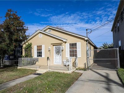 2231 Dreux Ave, New Orleans, LA, 70122