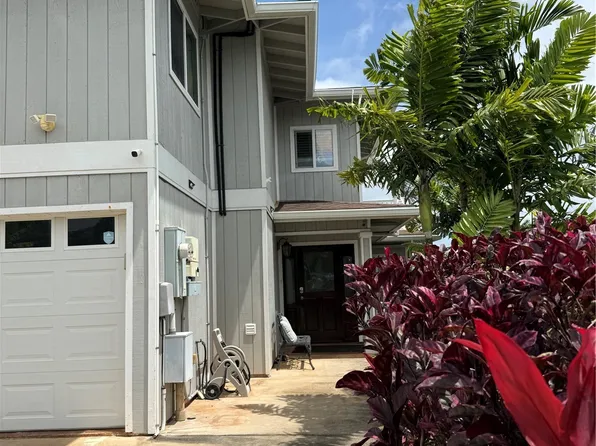 2159A Awikiwiki Pl, Pearl City, HI 96782