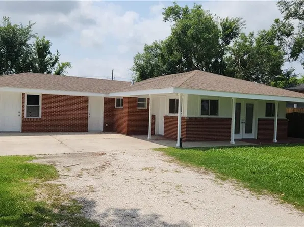 2041 Beachhead Ln, Violet, LA 70092