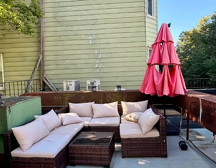 192 Nassau Ave #2 — Photo 8