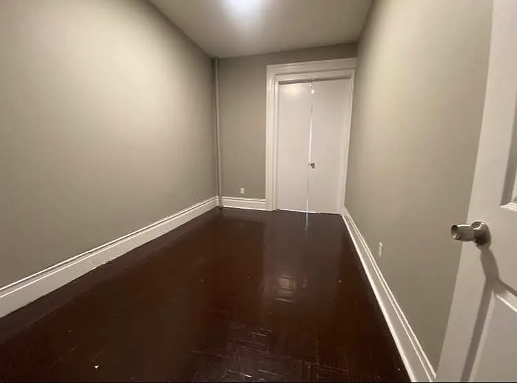 1072 Lorimer St #1 — Photo 13