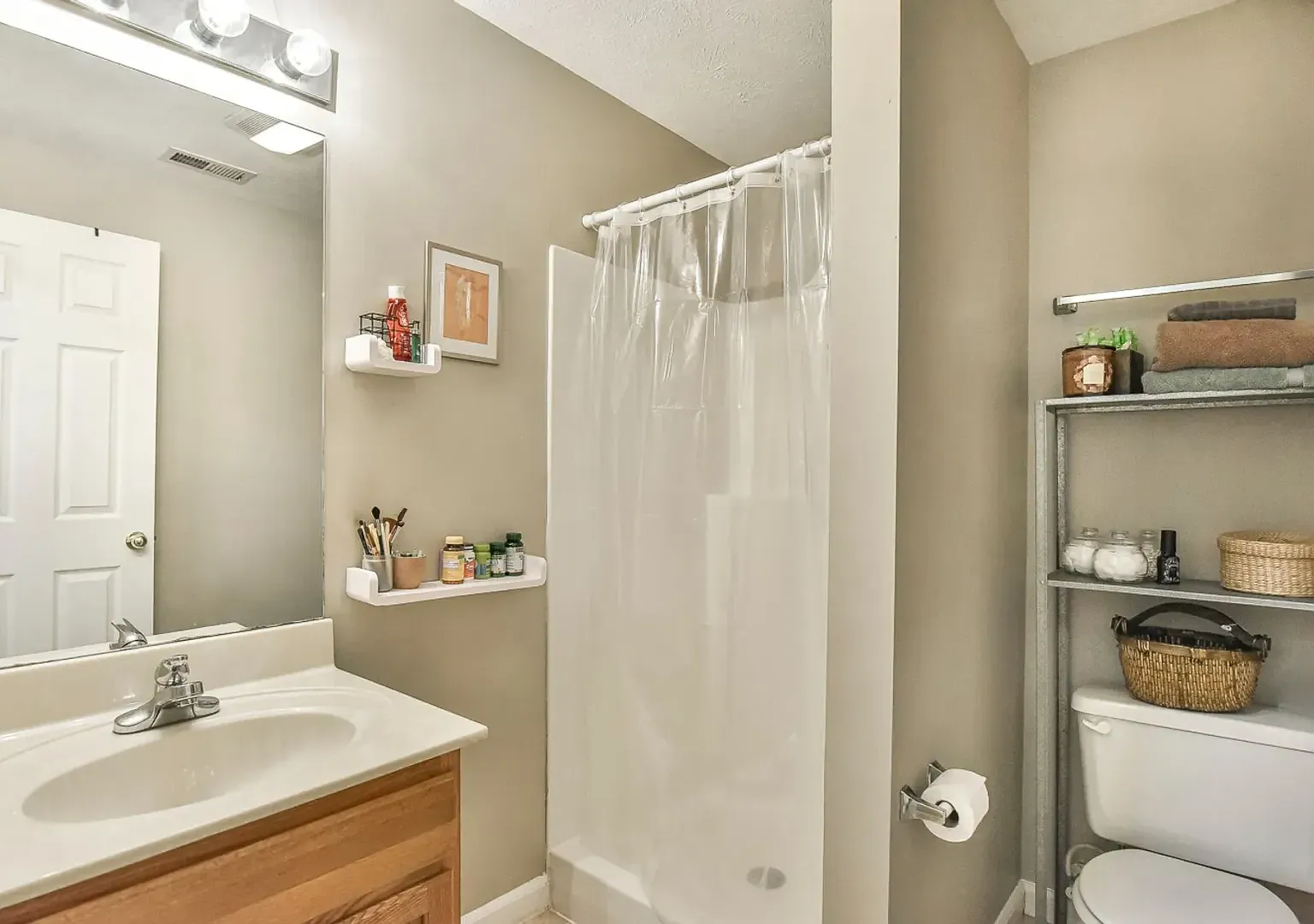 3 bedrooms, 3 bathroom! — Photo 3