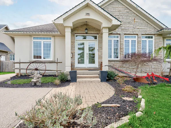 296 Glass St, Saint Marys, ON N4X 1E5