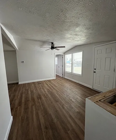 9320 Amy Ln — Photo 6