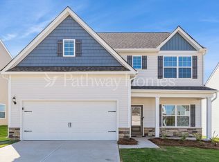 102 N Sina St, Troutman, NC 28166