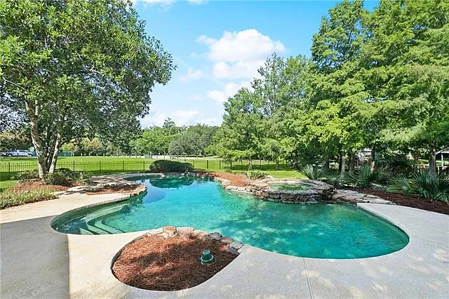 35 Elmwood Loop — Photo 31