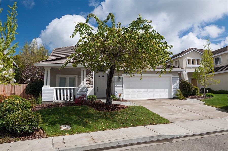 1st image of 25338 Buckeye Dr