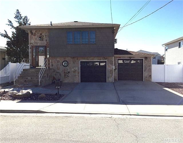 1st image of 458 Nassau Ave