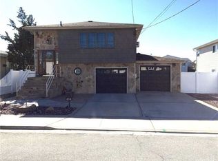 458 Nassau Ave, Freeport, NY 11520
