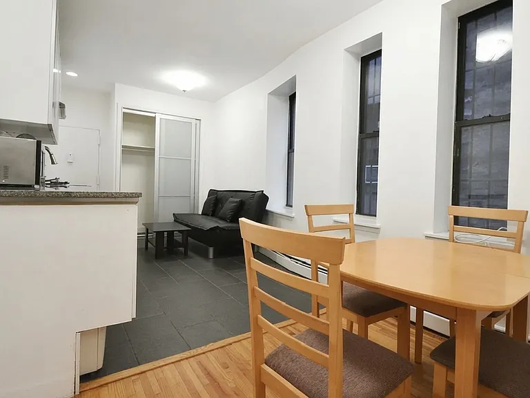 157 W 106th St #2D — Photo 2