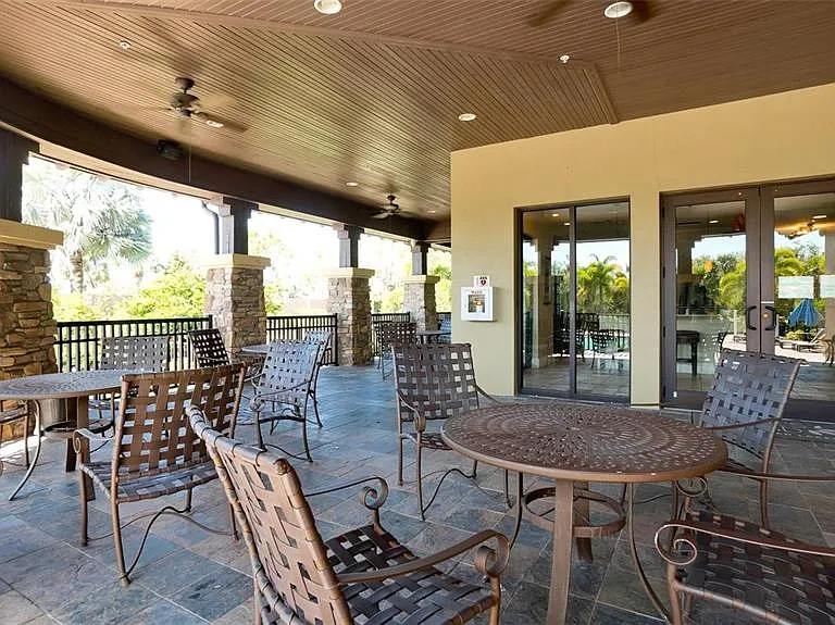 5517 Los Robles Ct — Photo 37