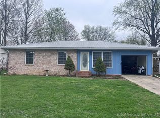 2806 Meadowwood Dr, Madison, IN 47250
