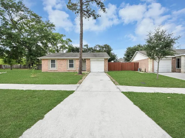 10603 Thorncliff Dr, Humble, TX 77396