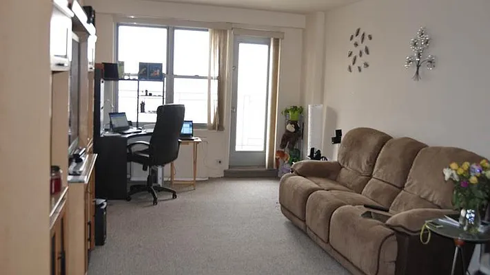 Sold by Fenwick Keats Real Estate | media 2