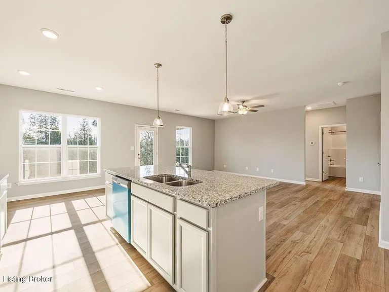 7925 Copper Drift Way — Photo 13