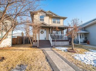 75 W Doherty Close, Red Deer, AB T4R3G1