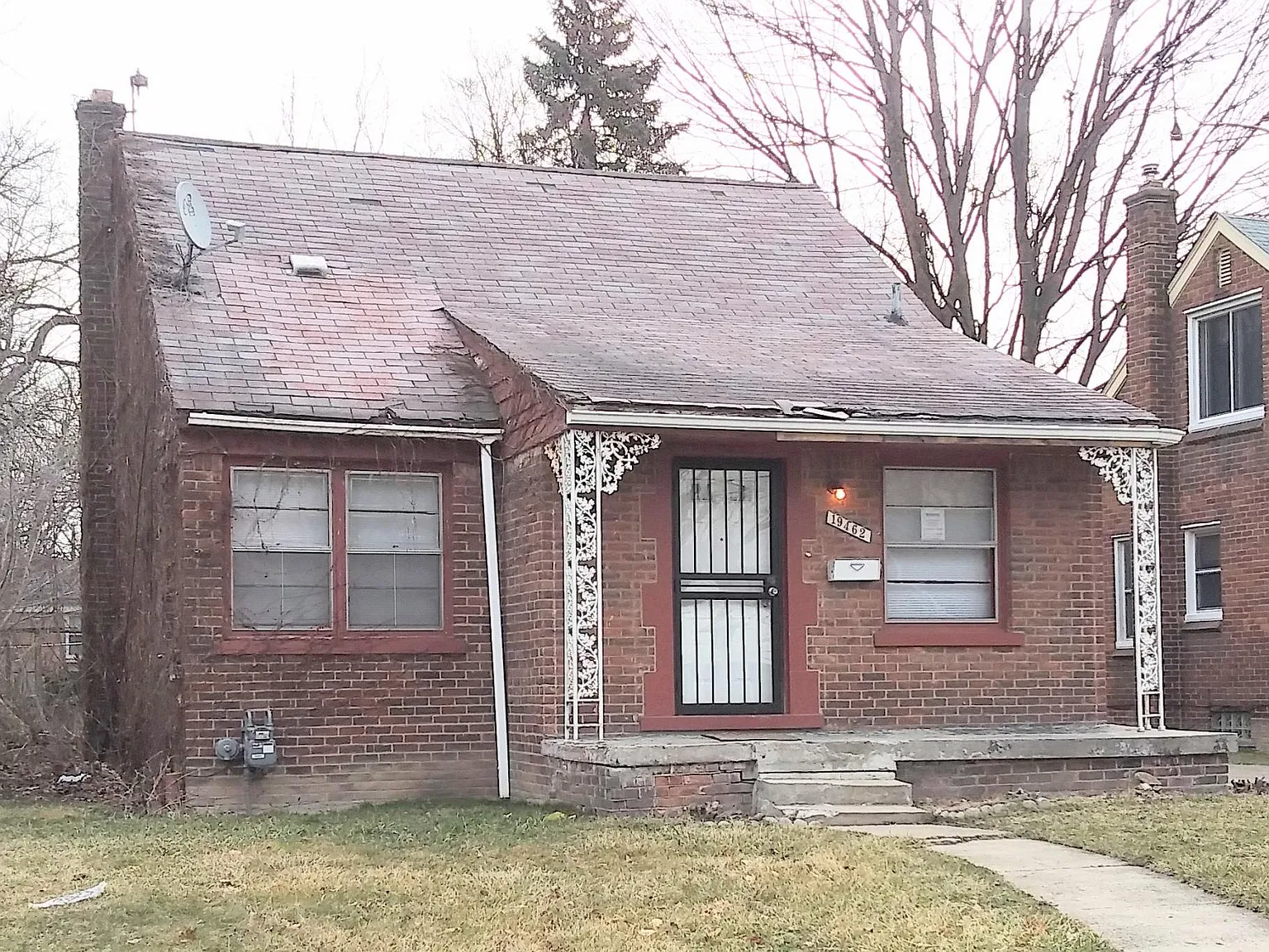 3 bed, 1000 sqft, $1,400 — Photo 1
