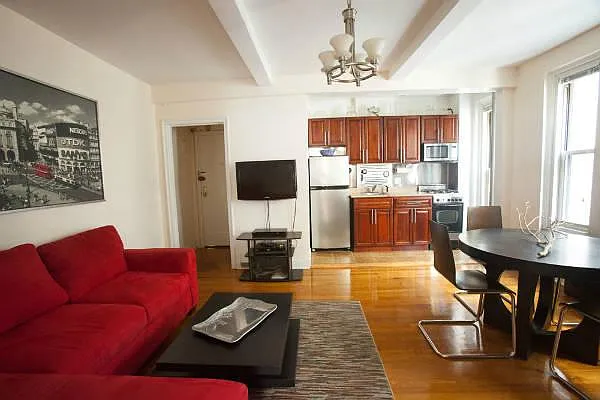 Sold by Level Group | media 1