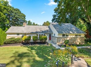 1140 Green Tree Ln, Penn Valley, PA 19072