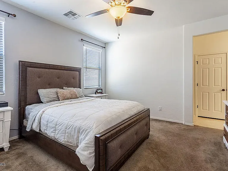 40849 W Patricia Ln — Photo 11