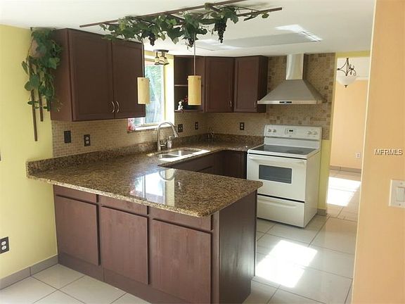 3rd image of 9806 Heaton Ct