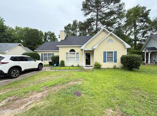 1040 Southbriar Dr, Rocky Mount, NC 27804